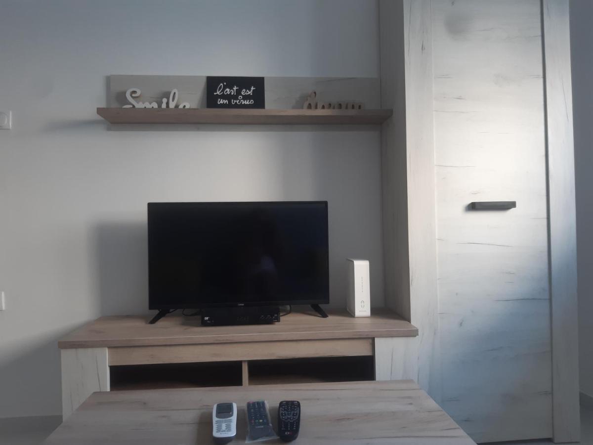 Stojanovic Apartments Nis Bagian luar foto