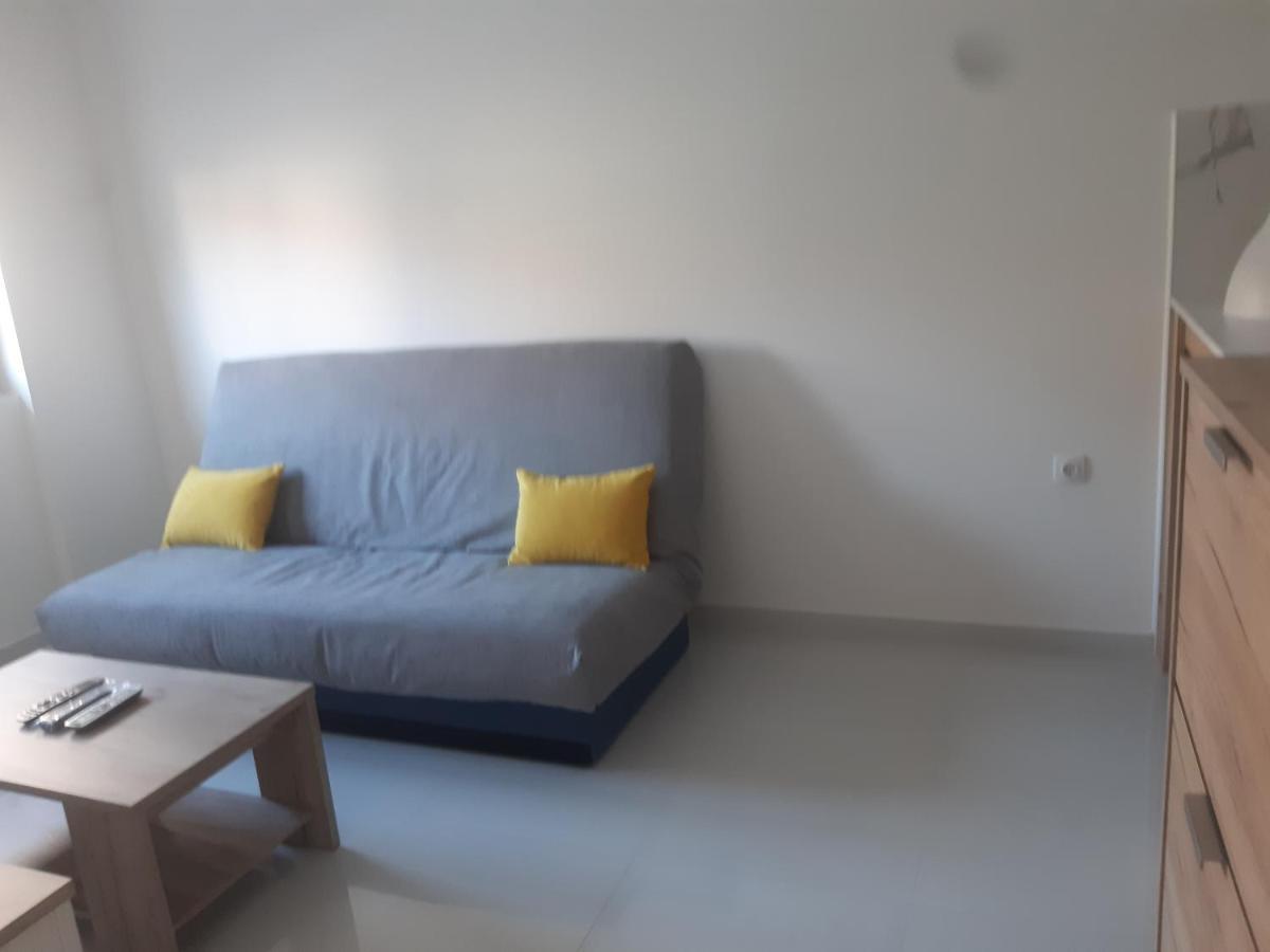 Stojanovic Apartments Nis Bagian luar foto