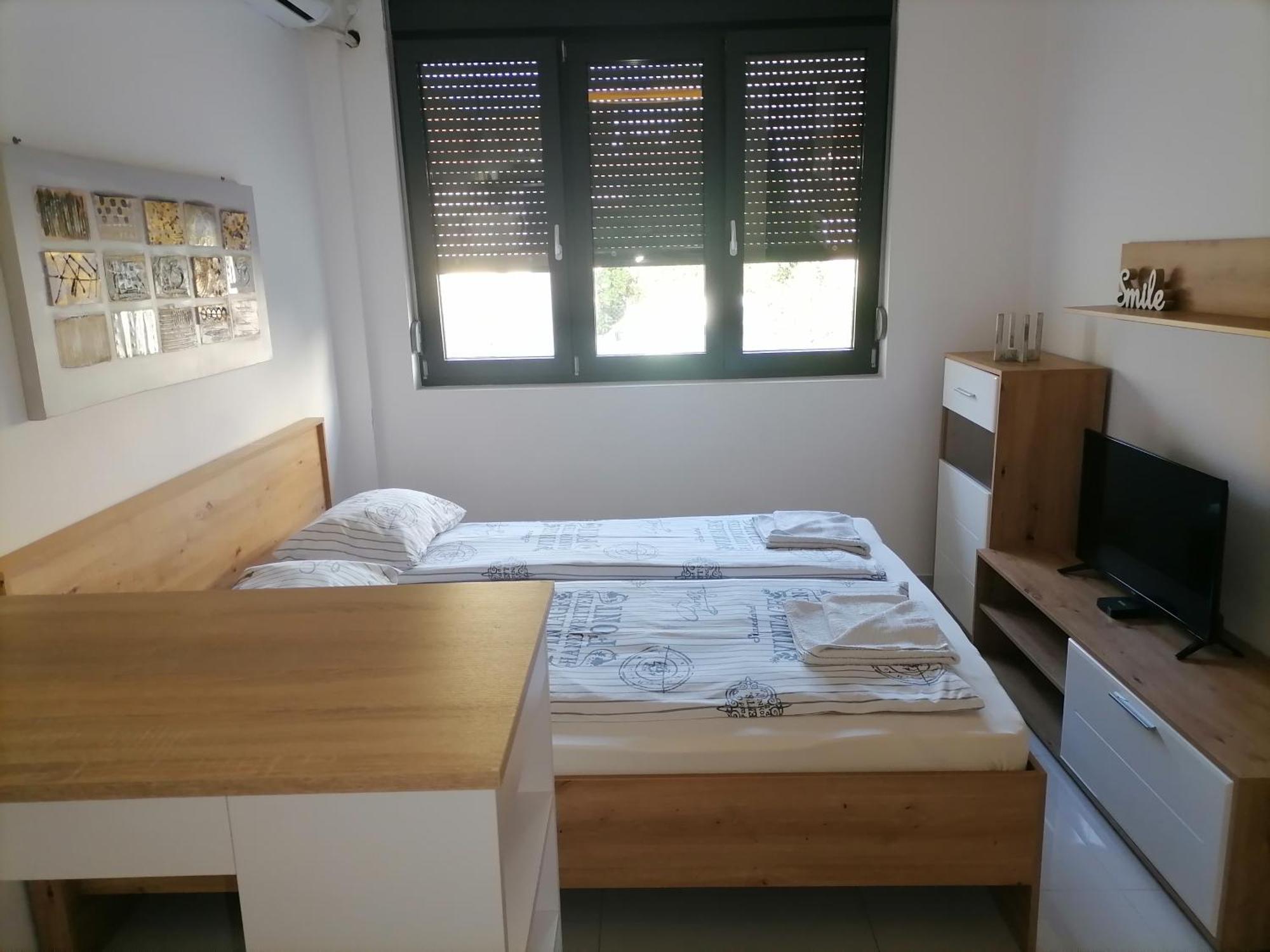 Stojanovic Apartments Nis Bagian luar foto